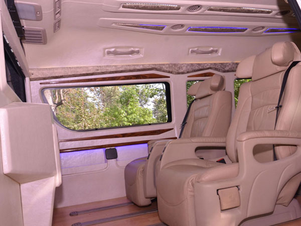Tempo Traveller, Volvo Bus & Mercedes Benz Bus Rentals Delhi